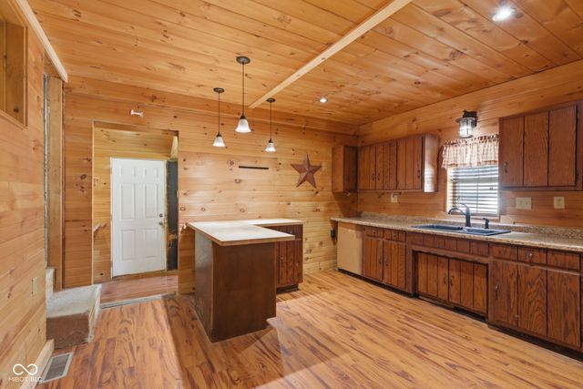 9781 W Walnut Street, Lapel, IN 46051