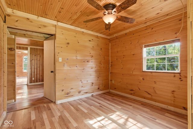 9781 W Walnut Street, Lapel, IN 46051