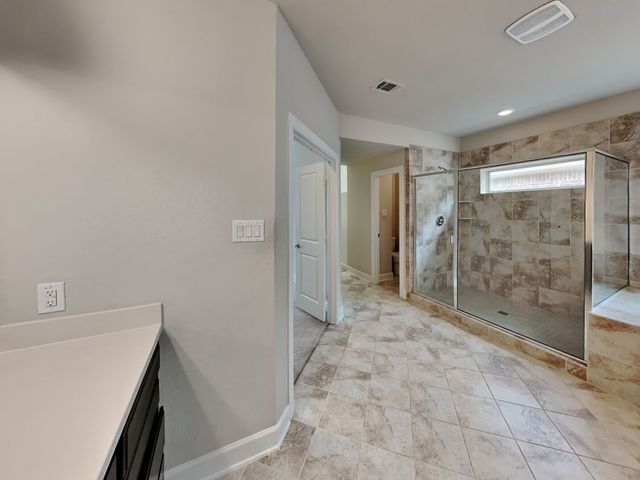6761 E Prospect Way, Irving, TX 75063