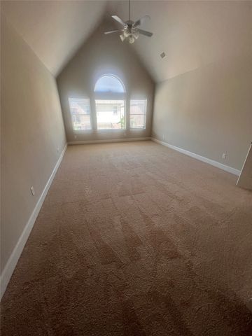 6761 E Prospect Way, Irving, TX 75063