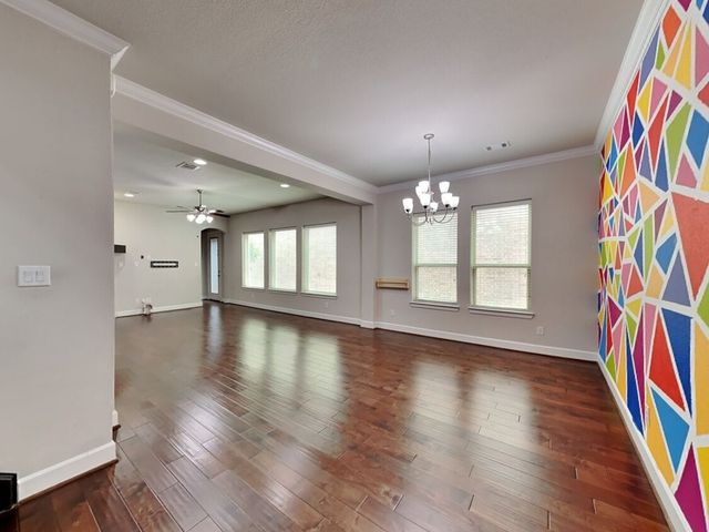 6761 E Prospect Way, Irving, TX 75063