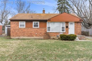 24241 Coolidge Highway, Oak Park, MI 48237