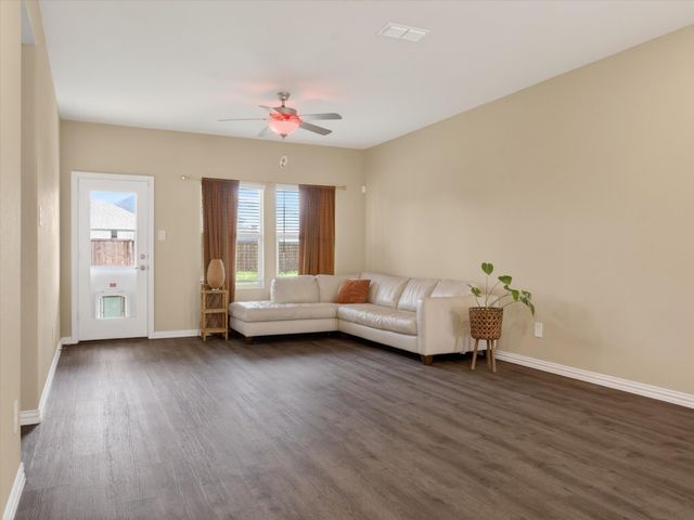 4805 Ellison Drive, Princeton, TX 75071