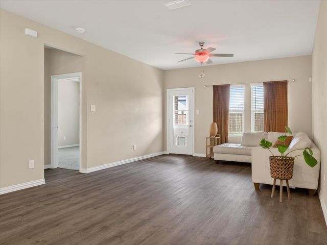 4805 Ellison Drive, Princeton, TX 75071