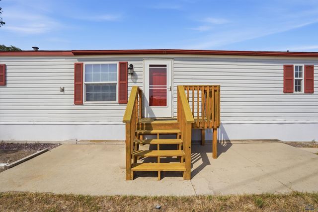 1980 COUNTRY RD, Rapid City, SD 57701