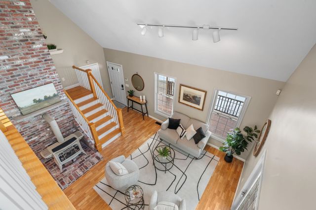 71 Island Pond Road, Derry, NH 03038