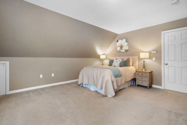 71 Island Pond Road, Derry, NH 03038