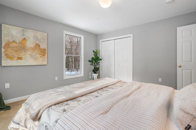 71 Island Pond Road, Derry, NH 03038