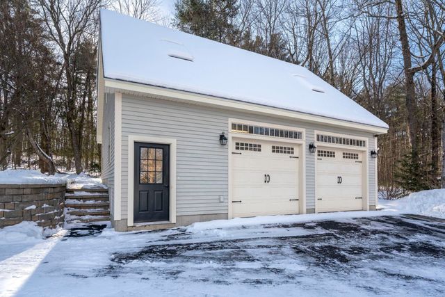 71 Island Pond Road, Derry, NH 03038