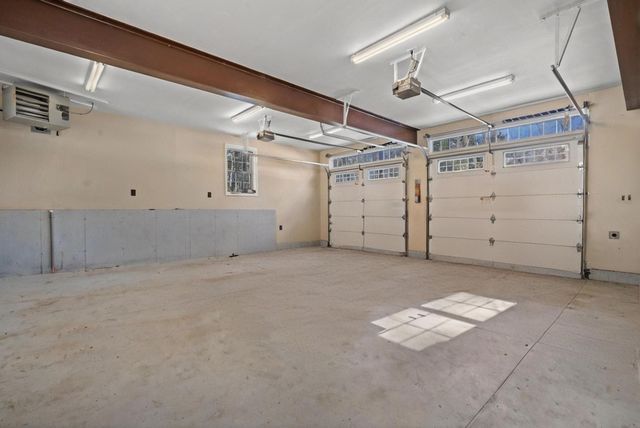 71 Island Pond Road, Derry, NH 03038