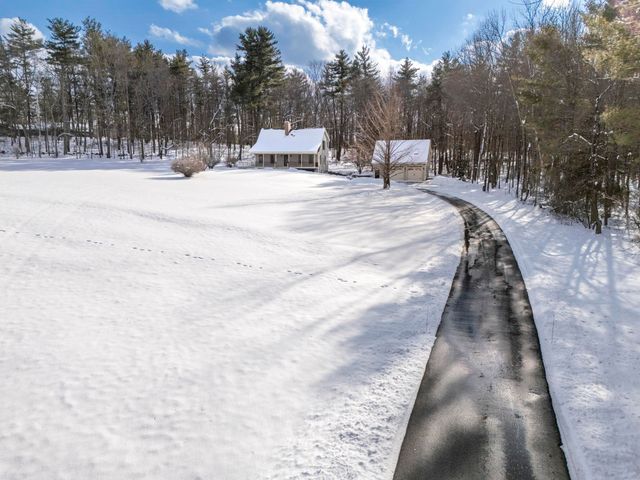 71 Island Pond Road, Derry, NH 03038