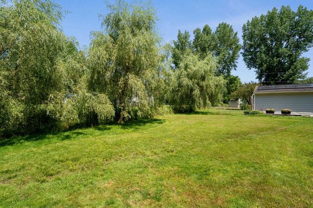 68 Sunny View Drive, Jericho, VT 05465