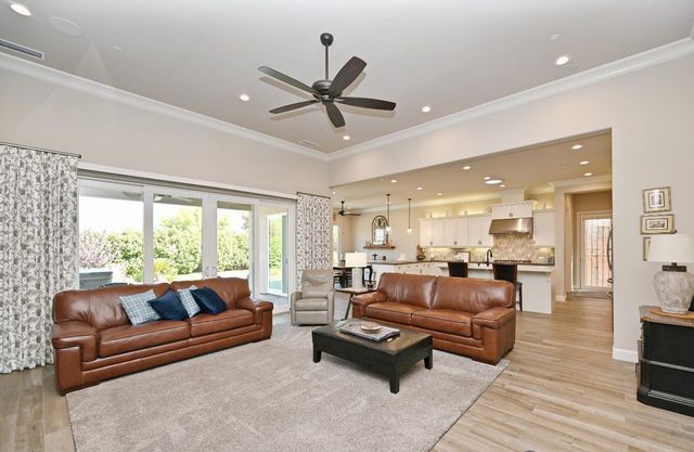 1457 Jordan Avenue, Clovis, CA 93611