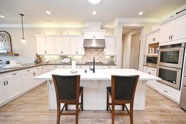 1457 Jordan Avenue, Clovis, CA 93611
