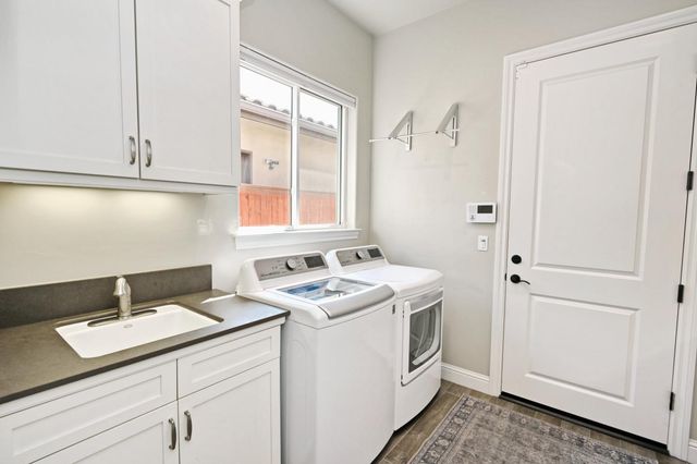 1457 Jordan Avenue, Clovis, CA 93611