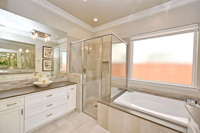 1457 Jordan Avenue, Clovis, CA 93611