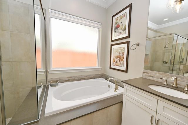 1457 Jordan Avenue, Clovis, CA 93611