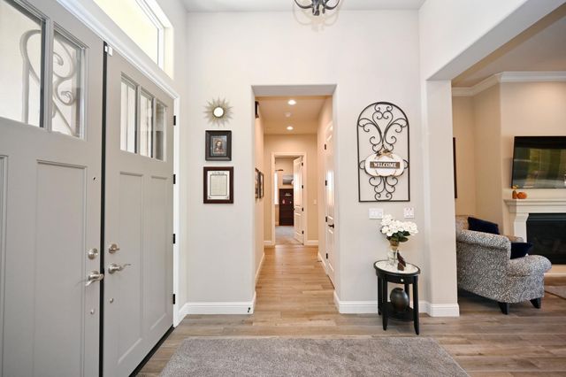 1457 Jordan Avenue, Clovis, CA 93611