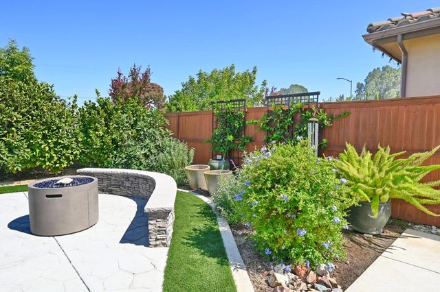 1457 Jordan Avenue, Clovis, CA 93611