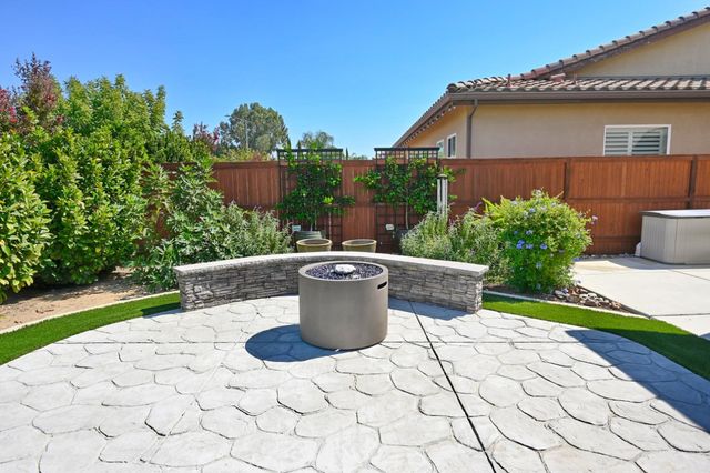 1457 Jordan Avenue, Clovis, CA 93611