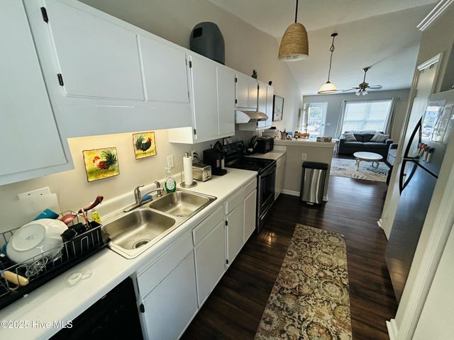 626 Varsity Drive, Wilmington, NC 28403