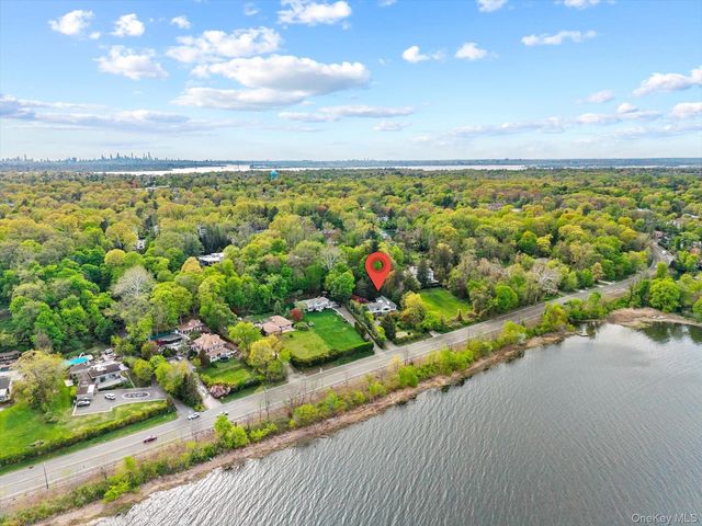 355A E Shore Road, Great Neck, NY 11023
