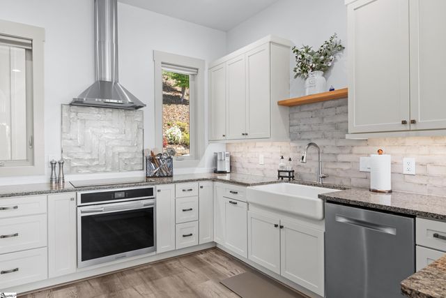 4 Forecastle Way, Salem, SC 29676