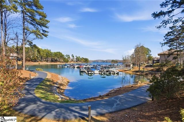 4 Forecastle Way, Salem, SC 29676
