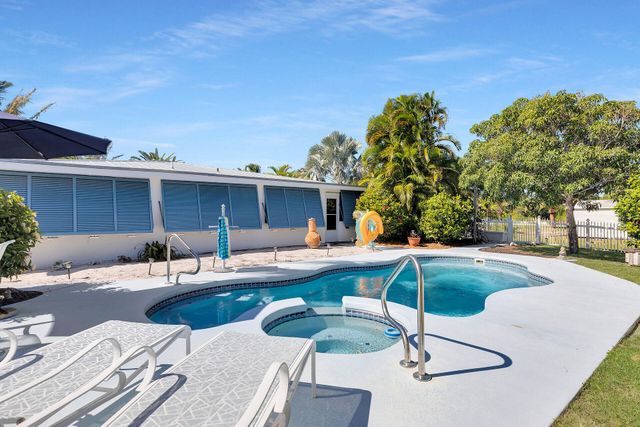 1481 Sugarloaf Boulevard, Sugarloaf Key, FL 33042