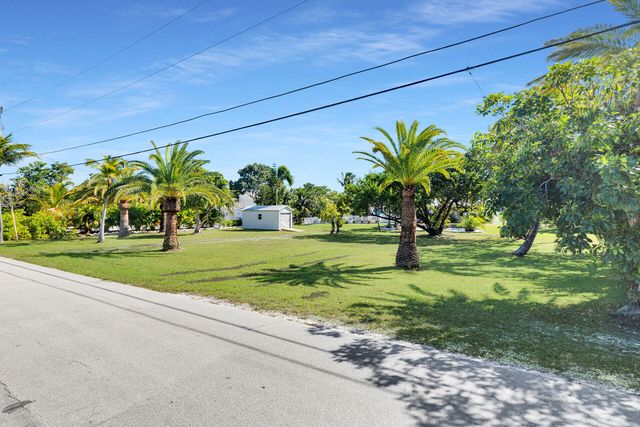 1481 Sugarloaf Boulevard, Sugarloaf Key, FL 33042