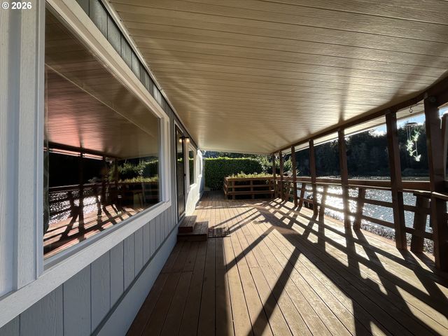 100 RIVER BEND Rd 23, Reedsport, OR 97467