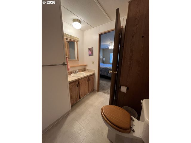 100 RIVER BEND Rd 23, Reedsport, OR 97467