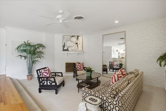 4500 Ranch View Road, Fort Worth, TX 76109