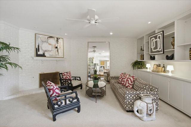 4500 Ranch View Road, Fort Worth, TX 76109