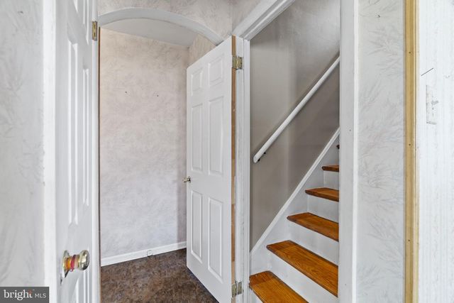 191 SOUTH AVE, Mount Holly, NJ 08060