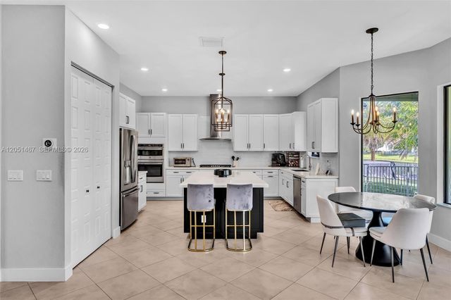 10855 Pacifica Way, Parkland, FL 33076