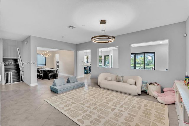 10855 Pacifica Way, Parkland, FL 33076