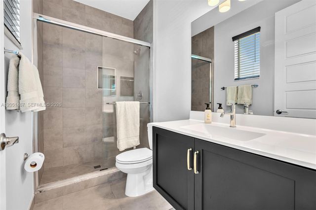 10855 Pacifica Way, Parkland, FL 33076