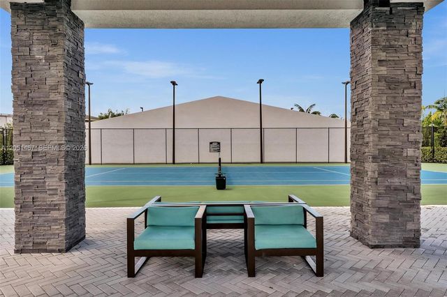 10855 Pacifica Way, Parkland, FL 33076
