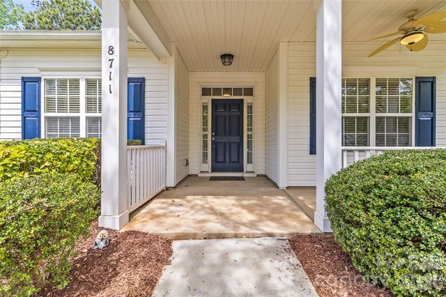 8711 Westwind Point Drive, Cornelius, NC 28031