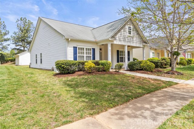8711 Westwind Point Drive, Cornelius, NC 28031
