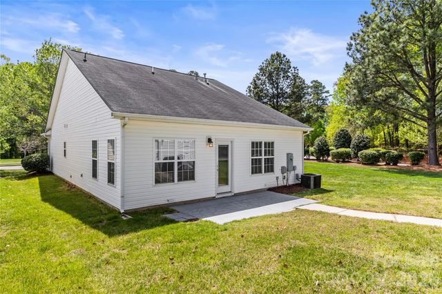 8711 Westwind Point Drive, Cornelius, NC 28031