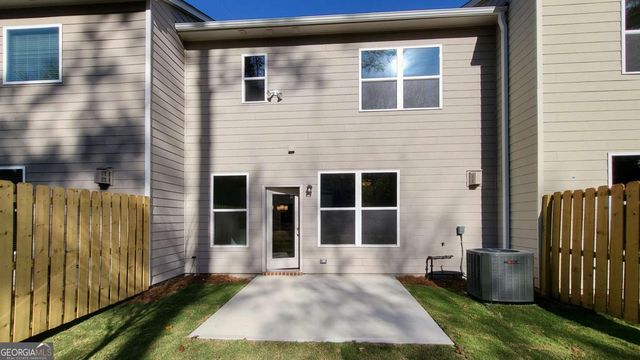 6800 Cedar Glen Road, Atlanta, GA 30360