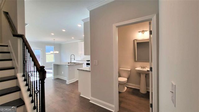 6800 Cedar Glen Road, Atlanta, GA 30360