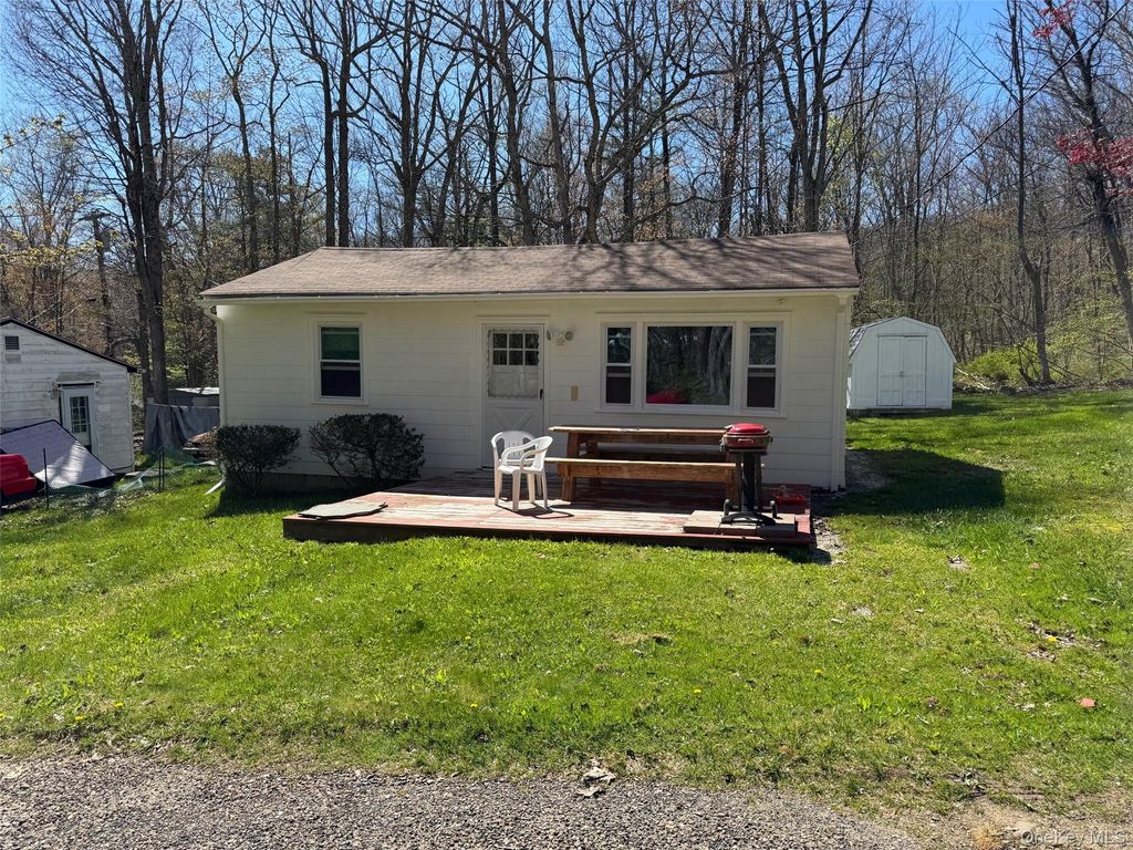 117 Firwood Road S, Wurtsboro, NY 12790