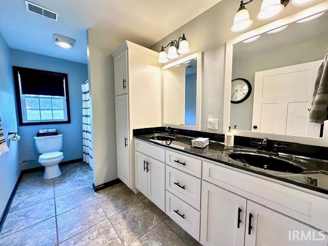 140 Knotting Hill Dr, Springville, IN 47462