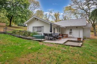 115 W Elmwood, Leonard Village, MI 48367