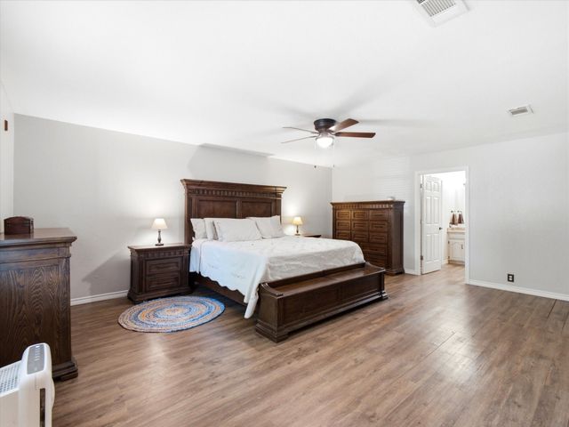 301 County Road 3418, Bridgeport, TX 76426