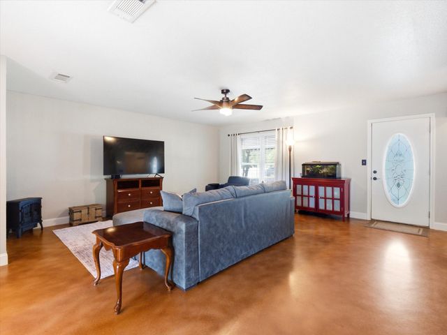 301 County Road 3418, Bridgeport, TX 76426