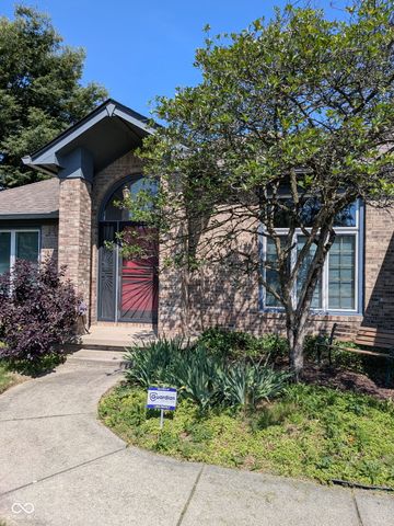 1136 N Manchester Drive, Greenfield, IN 46140